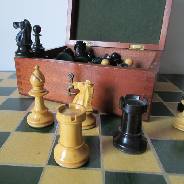 Staunton chess set
