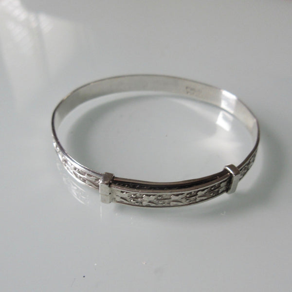 childs silver bracelet