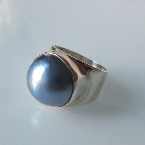 Mid Century Modern Blue Mabe Pearl Sterling Silver Ring