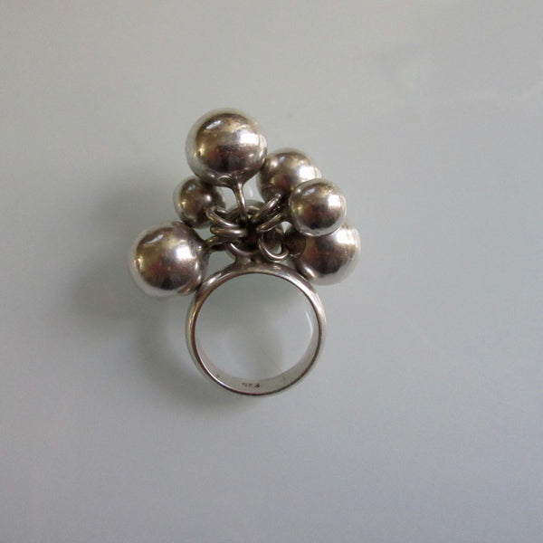 Sterling Silver Ring 7 Dangle balls