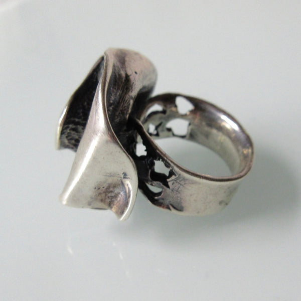 Brutalist Silver Flower Ring